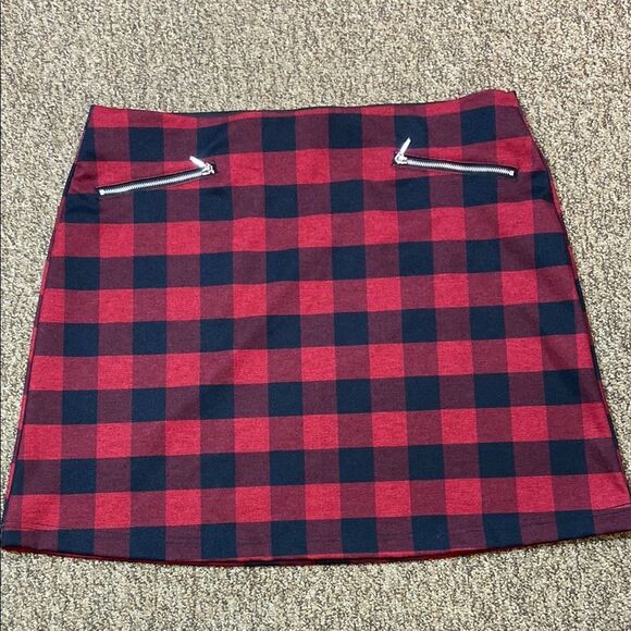 Maurices Black and Red A-line Mini Skirt Women’s Size XL - Picture 2 of 9